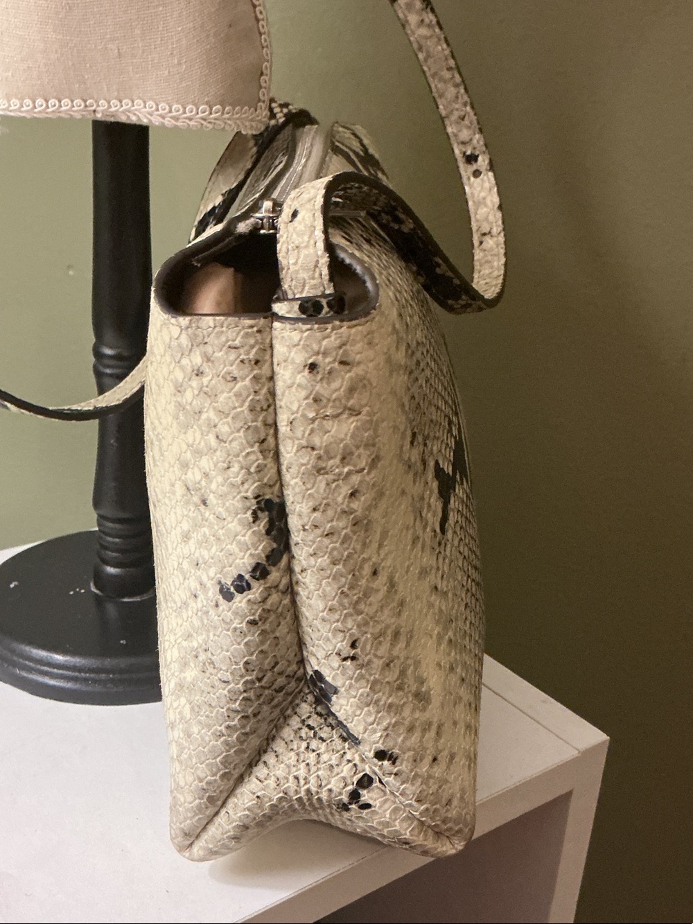 KHAITE Lina Medium Crossbody Bag Natural Python Embossed Leather Cream Black COA - Picture 4 of 16